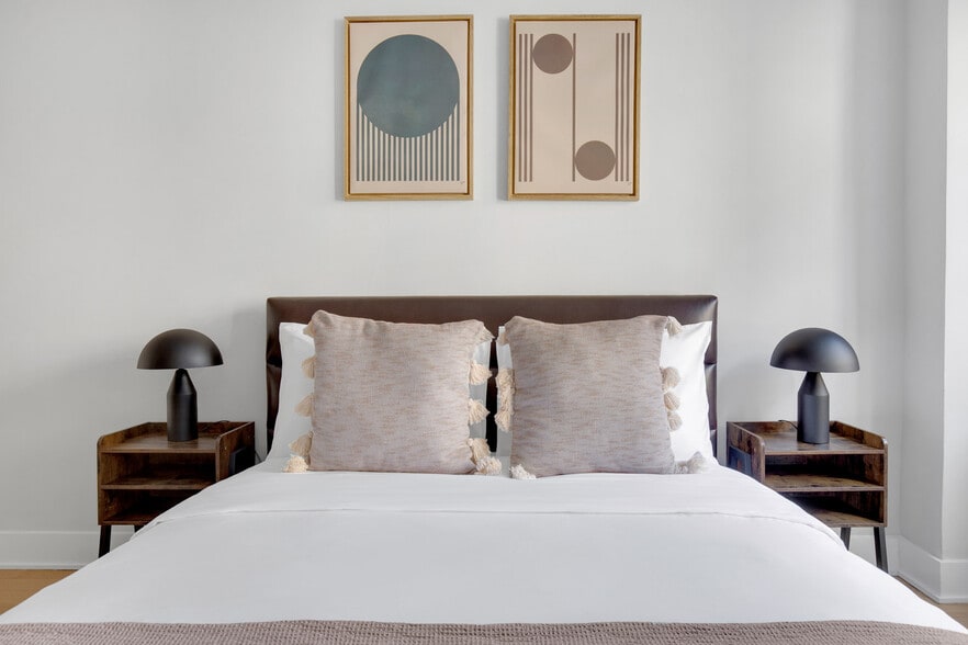 Building Photo - 30 Park Ave