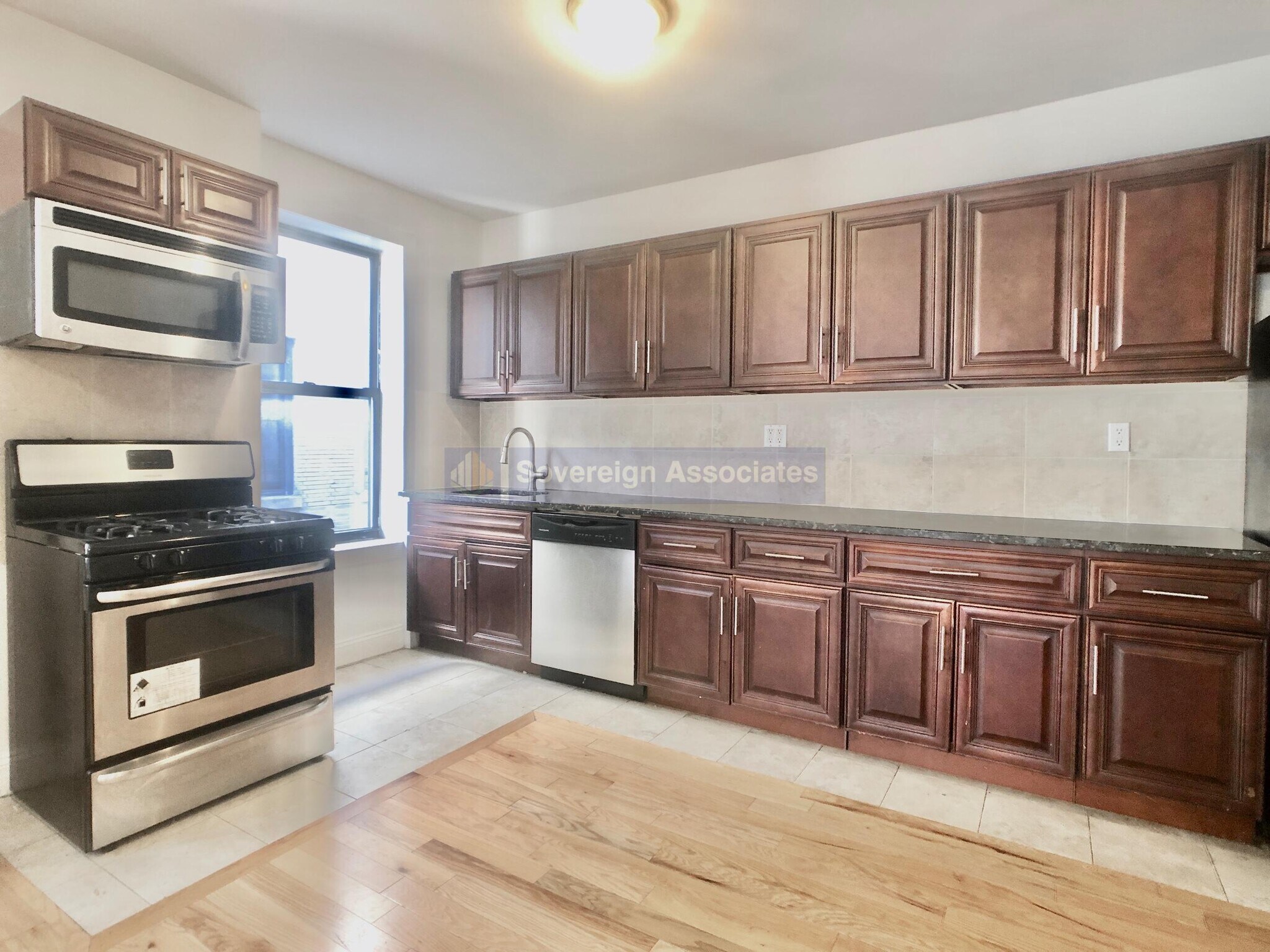 Building Photo - 270 Fort Washington Ave