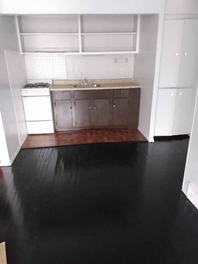 Building Photo - 3591 Oakman Blvd