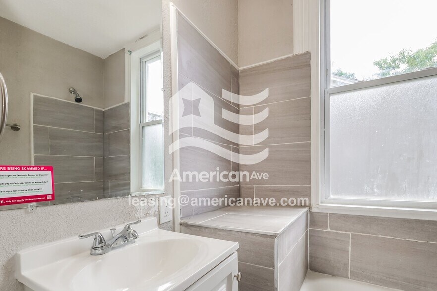 Building Photo - 760 Chateau Ave