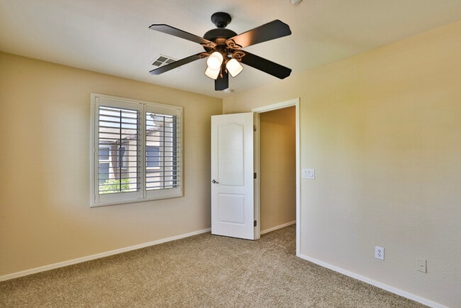 Building Photo - 1852 S Seton Ave