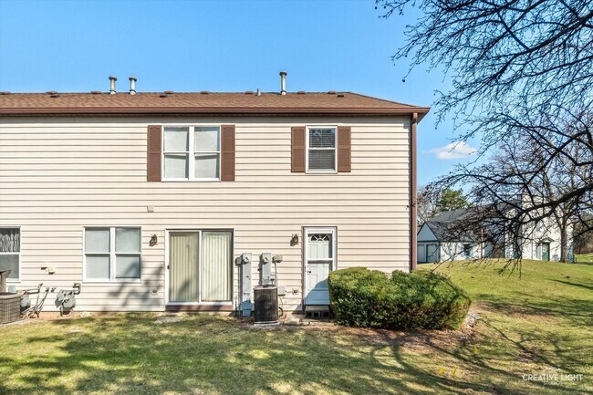 Building Photo - 2611 Wingate Ct