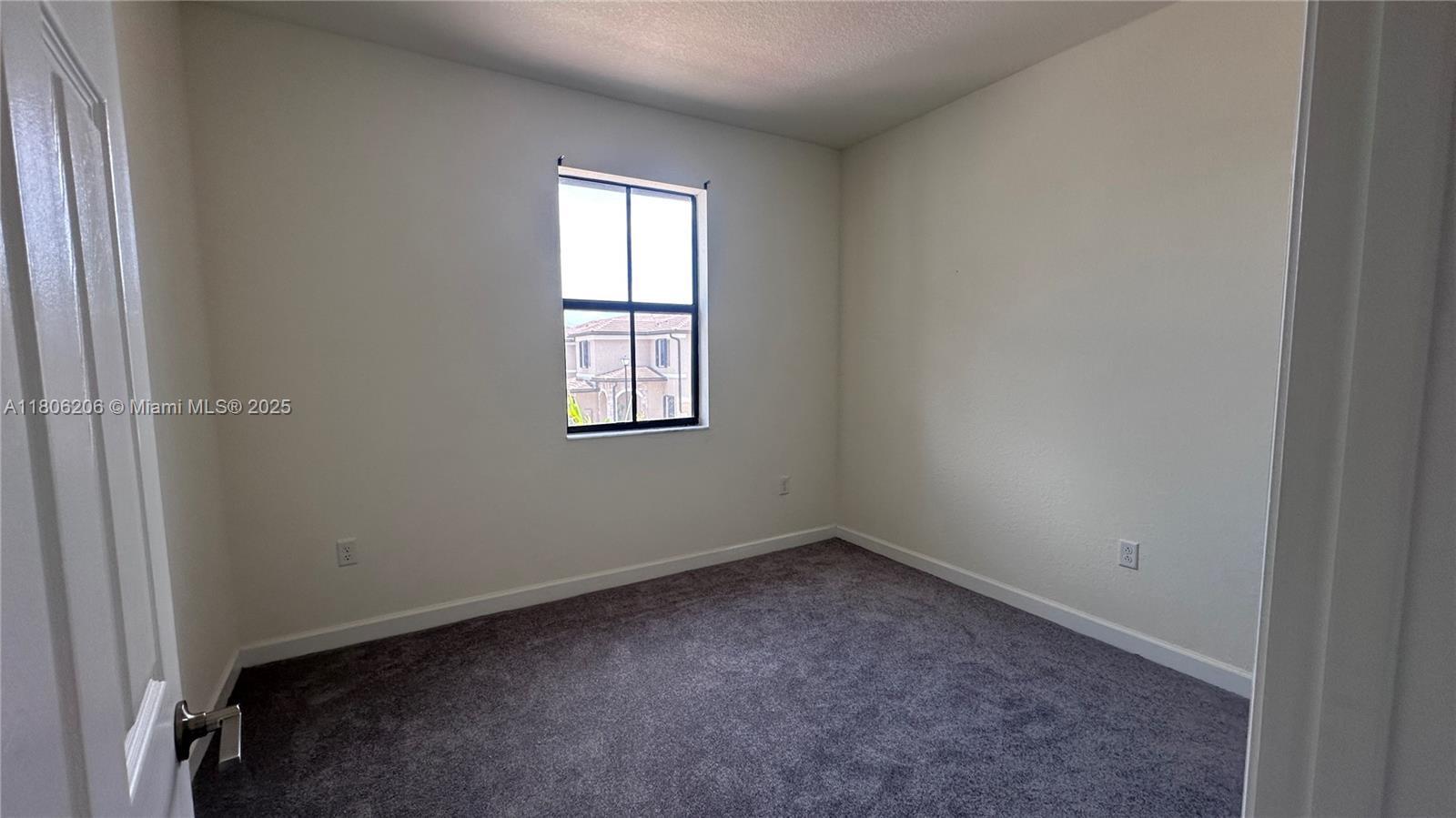 Building Photo - 3368 W 108th St