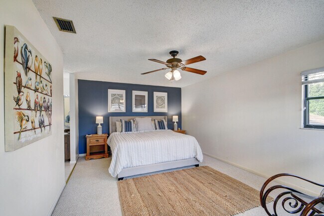 Building Photo - 1348 The 12th