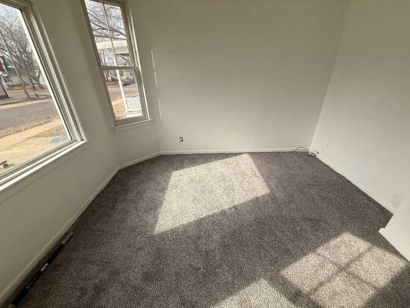 Building Photo - 1107 E Frye Ave