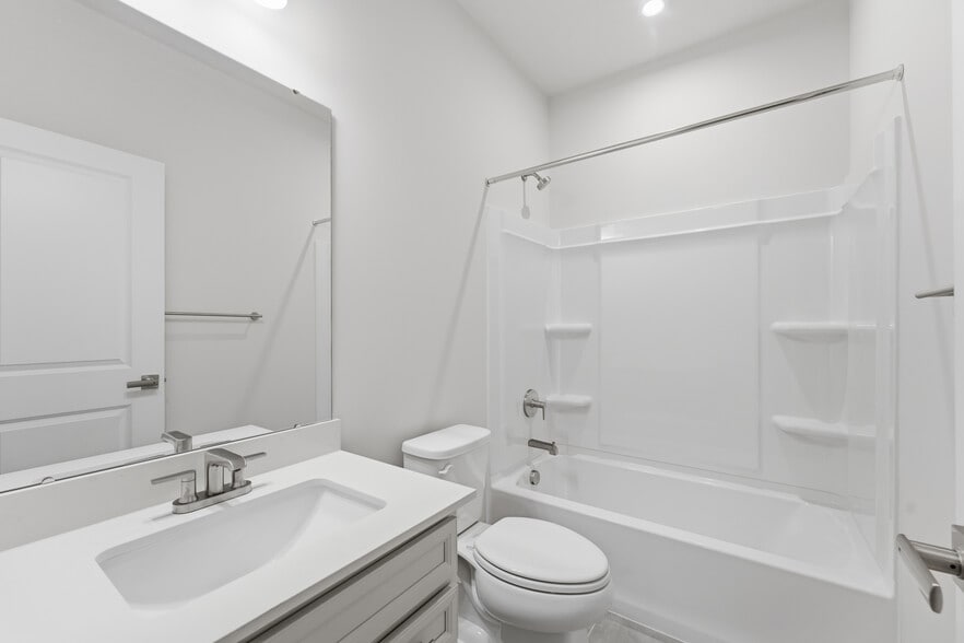 Building Photo - 343 Telluride Ln