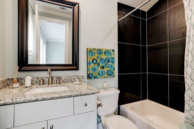 Building Photo - 1152 Mosaico Ln
