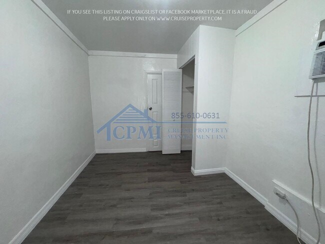 Building Photo - 5814 Taylor St