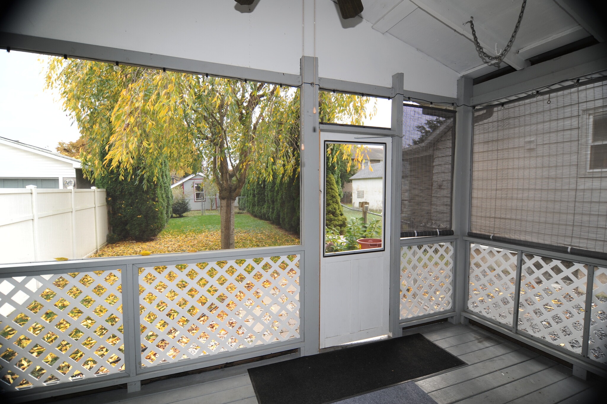 Building Photo - 375 Elm Ave