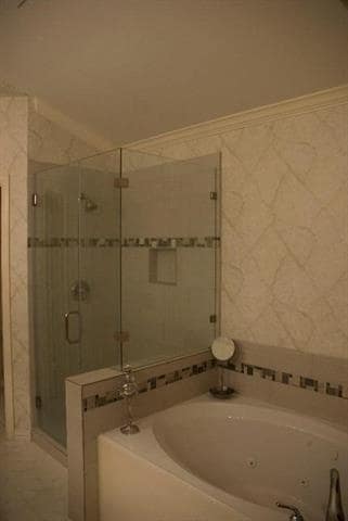 Building Photo - 7702 Brookview Ct