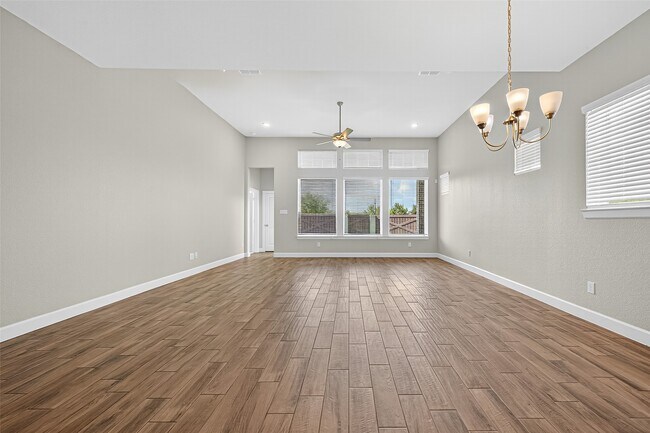 Building Photo - 302 Pure Parsley Path