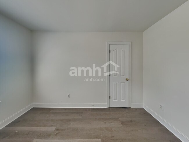 Building Photo - 3900 Arbor Creek Ct