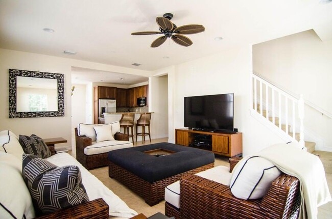 Building Photo - 105 E Coda Cir