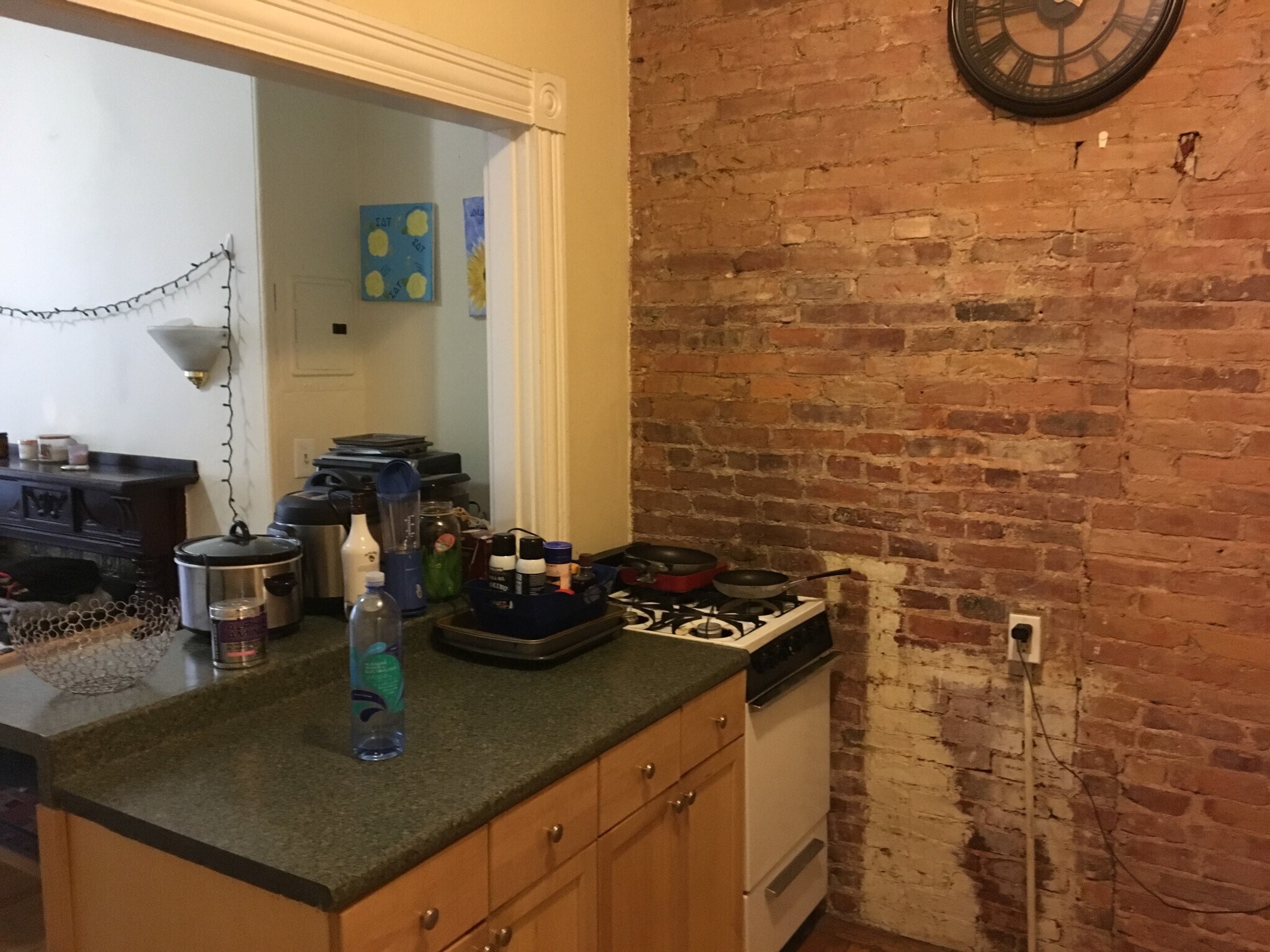 Building Photo - 8 Symphony Rd