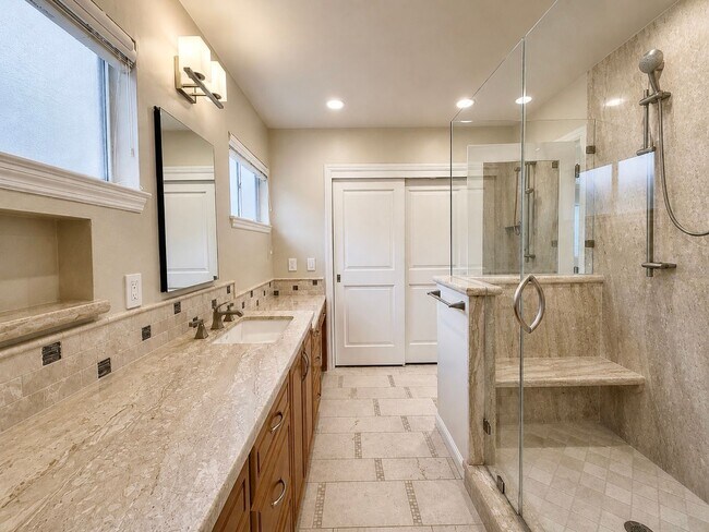 Building Photo - Refined Piedmont Residence with Timeless Mid-Centry Appeal