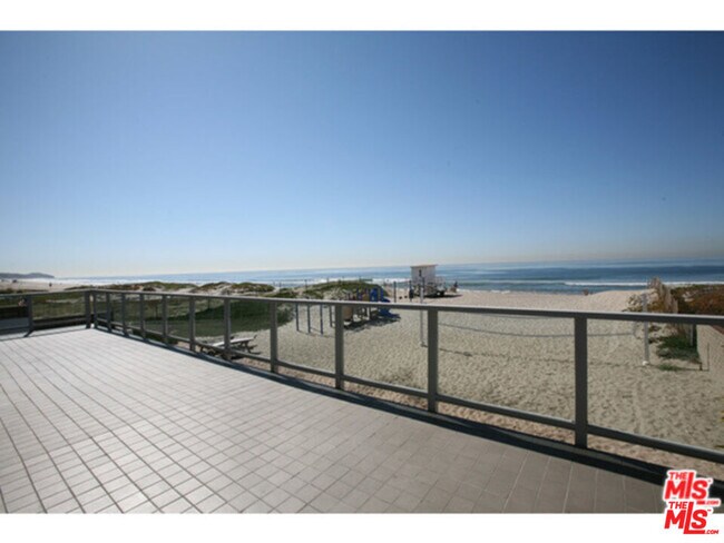 Building Photo - 5942 Paseo Cyn Dr