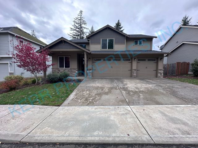 Primary Photo - FREE RENT! Spacious 4-Bedroom Retreat with 2.5 Baths in Estacada – Your Dream Home Awaits!