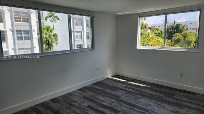 Building Photo - 1075 93rd St