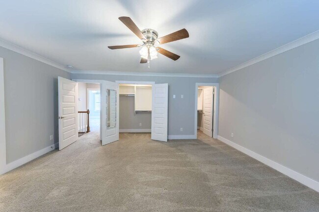 Building Photo - Live Minutes from Downtown, Germantown, Sylvan Park, the Nations & West End
