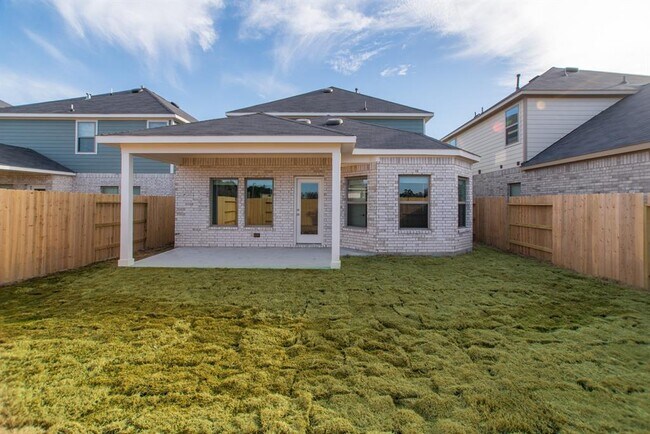 Building Photo - 10639 Whitejacket