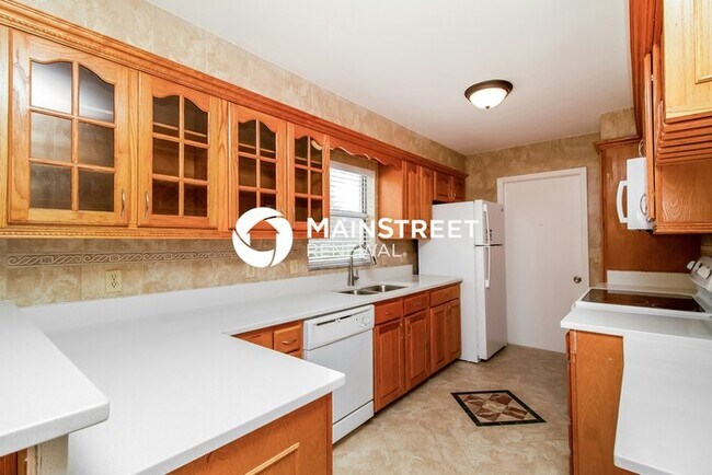 Building Photo - 3 Bedroom Pet-Friendly Home in Kissimmee, ...