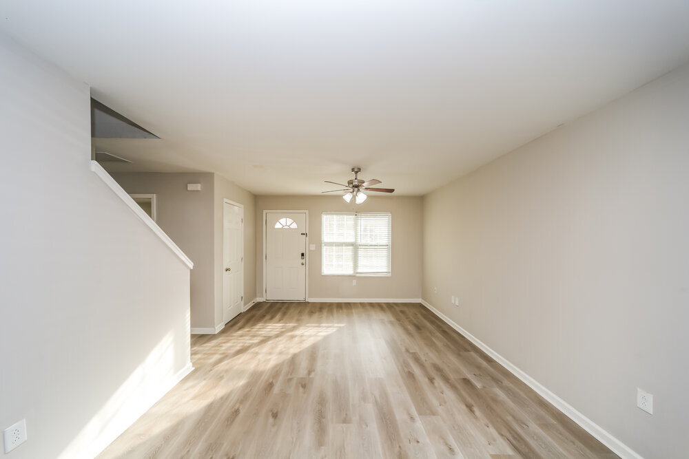 Building Photo - 6926 Parkbrook Ln