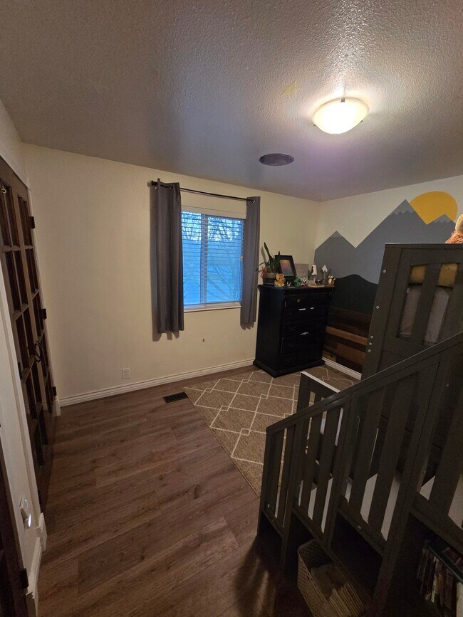 Building Photo - 4701 Turnberry Pl