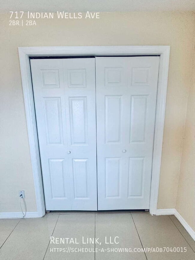 Building Photo - 717 Indian Wells Ave