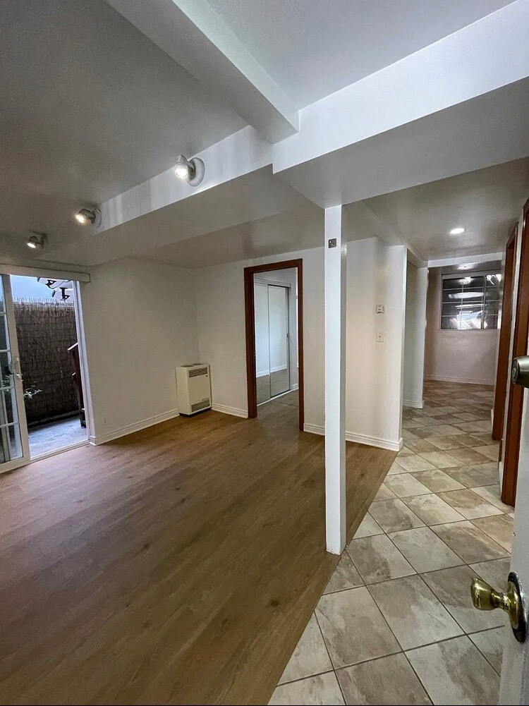 Building Photo - 201 Moonstone St