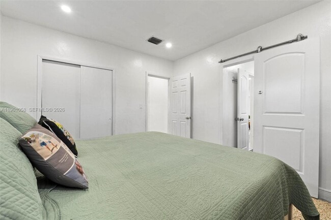 Building Photo - 8300 NW 35th Pl