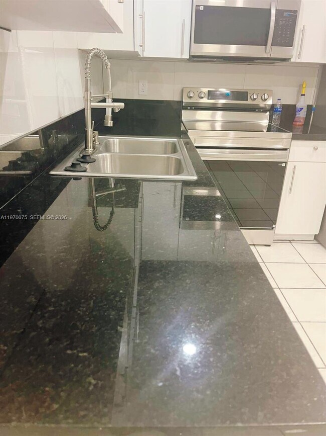 Building Photo - 5900 NW 20th St