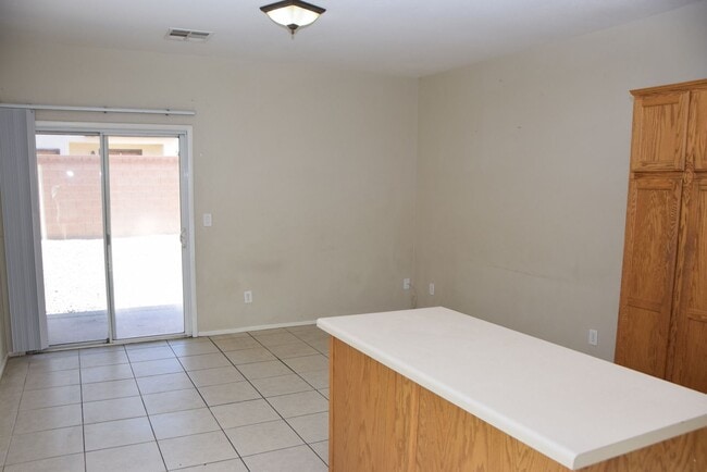 Building Photo - NORTH - 2 STORY HOME - 89081