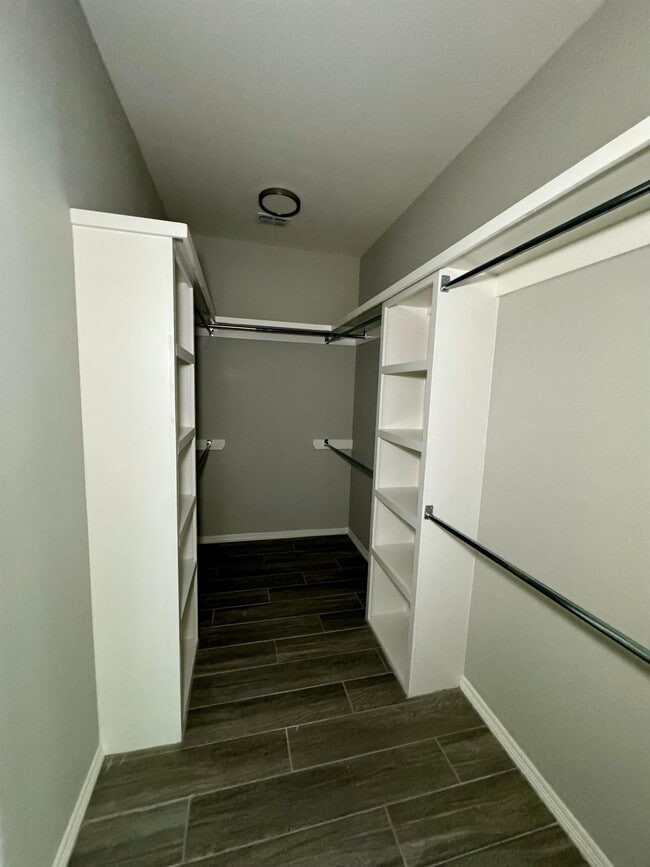 Building Photo - 3417 Silver Nugget Dr