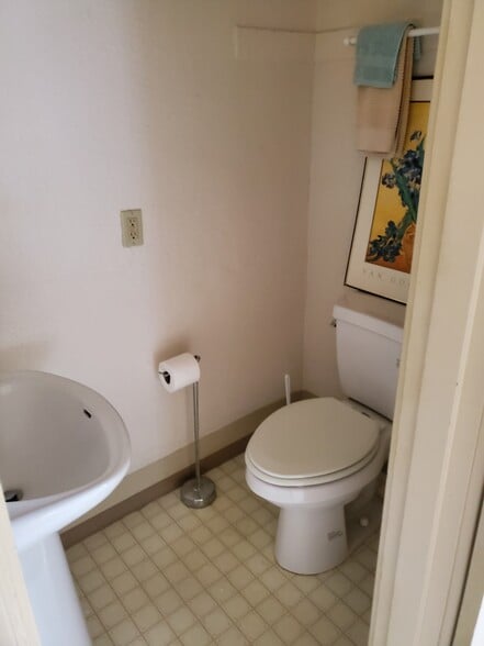 Half Bath on Main Floor - 924 Martin Luther King Jr Way