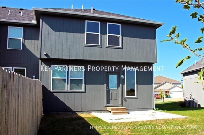 Building Photo - 16439 Blair-