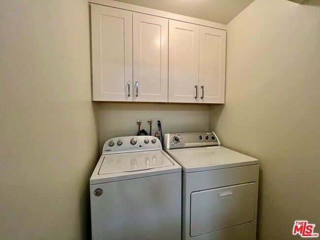 Building Photo - 4805 Maytime Ln