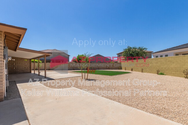 Building Photo - 7660 W Palmaire Ave