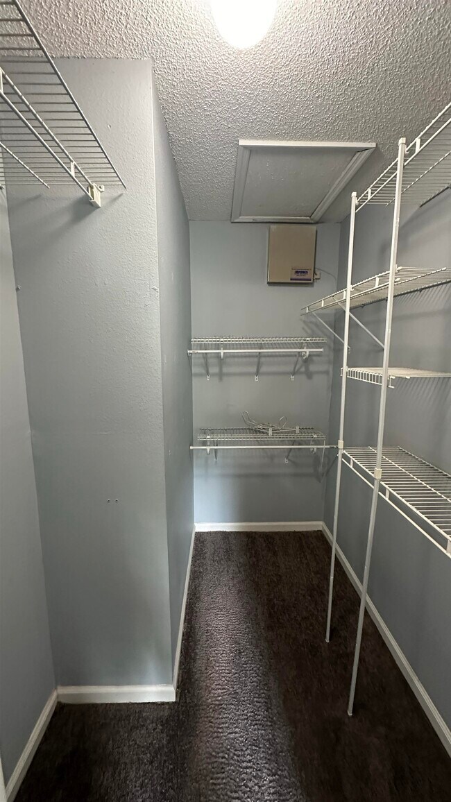 Building Photo - 4085 Remer Ct