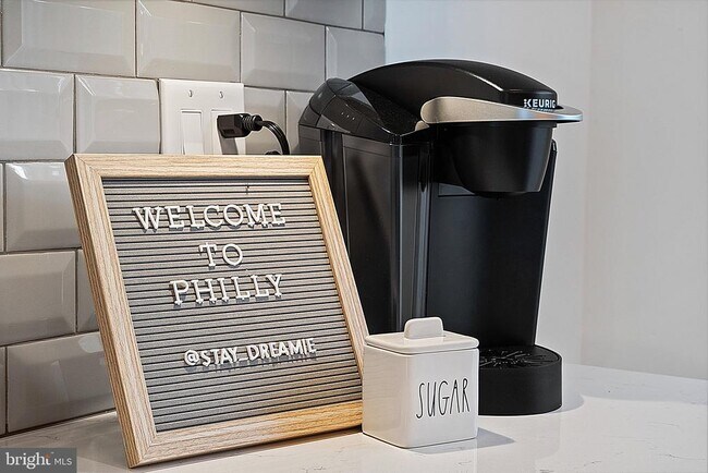 Building Photo - 1524 S 25th St