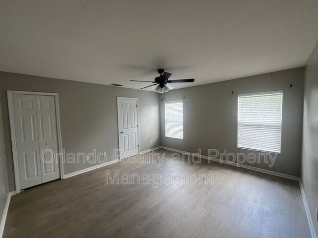 Building Photo - 16621 Cedar Crest Dr