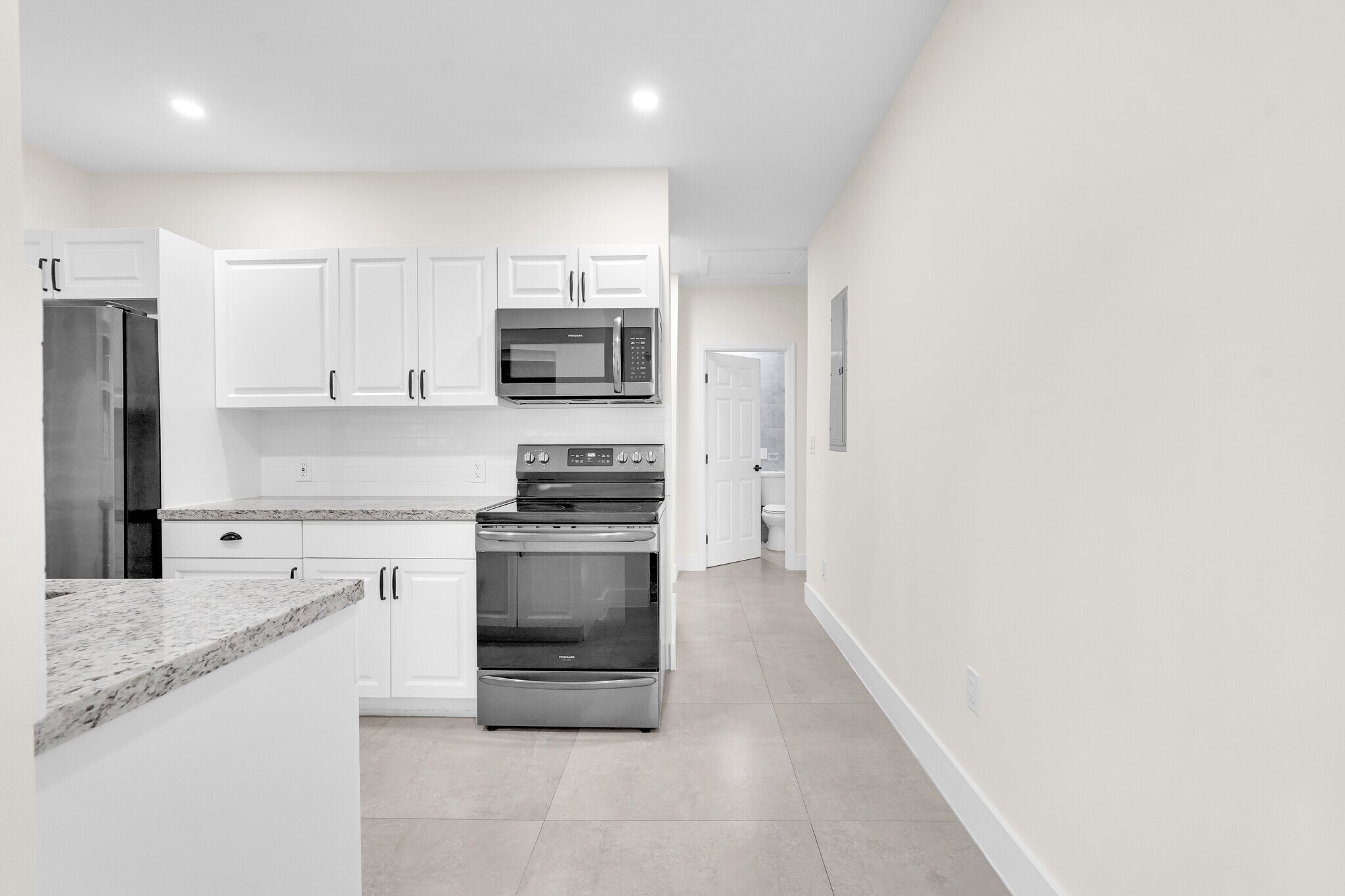 Building Photo - 52 NW 47th Ter