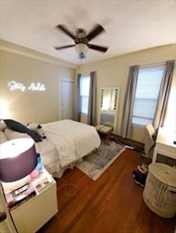 Building Photo - 517 E 3rd St