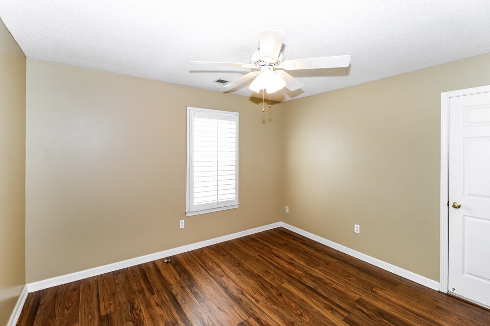 Building Photo - 8705 Eagle View Dr