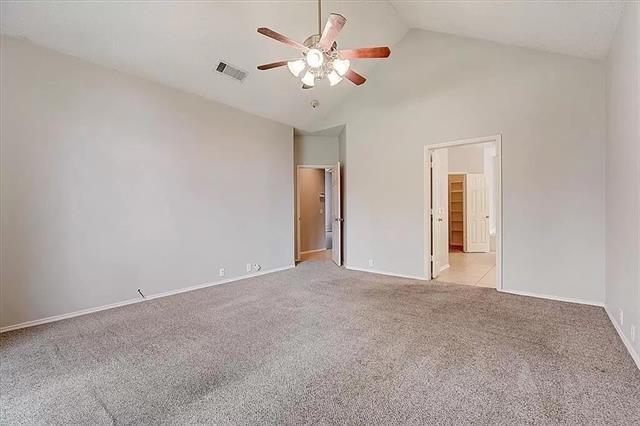 Building Photo - 8921 Smokey Dr