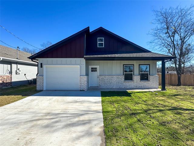 Primary Photo - 2911 Langford St