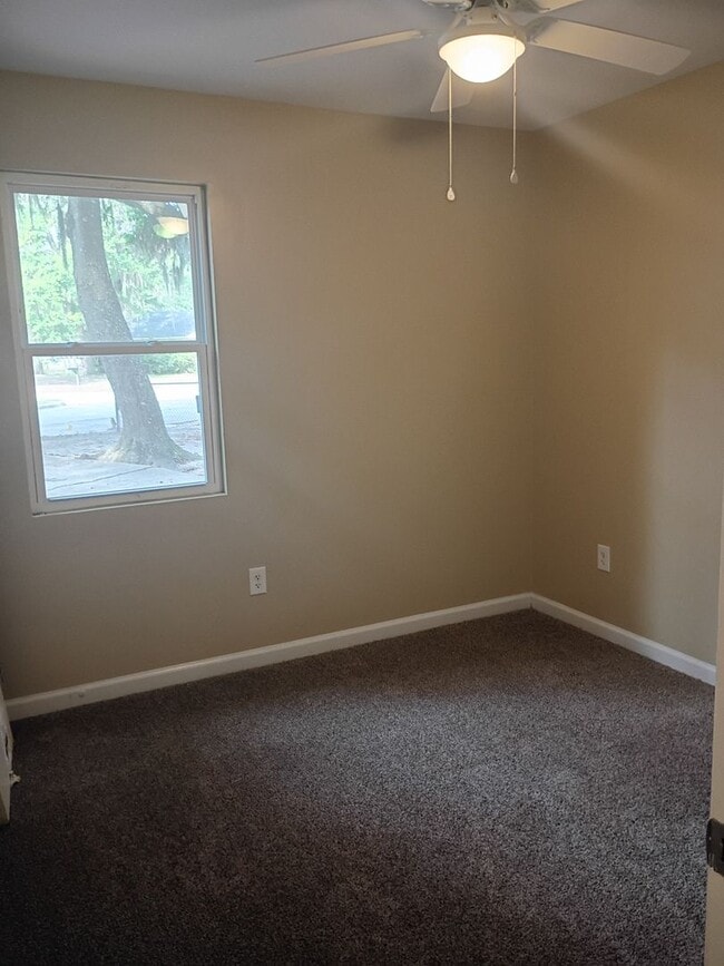 Building Photo - 308 Stacie Ct