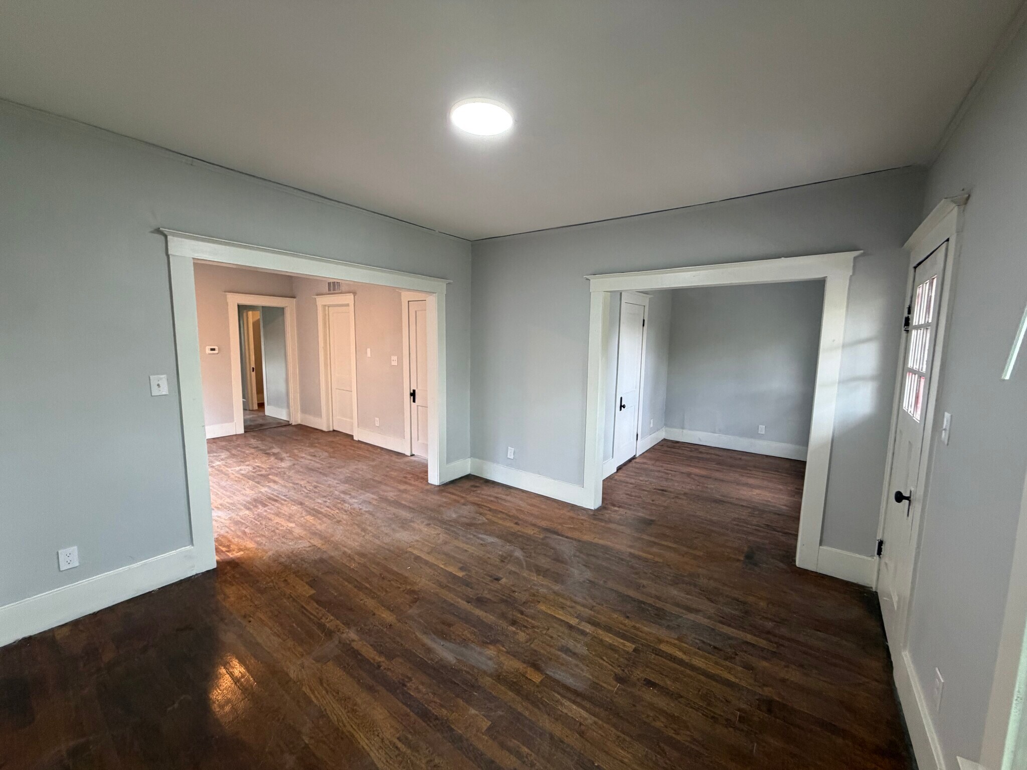Building Photo - 3284 Northwestern St