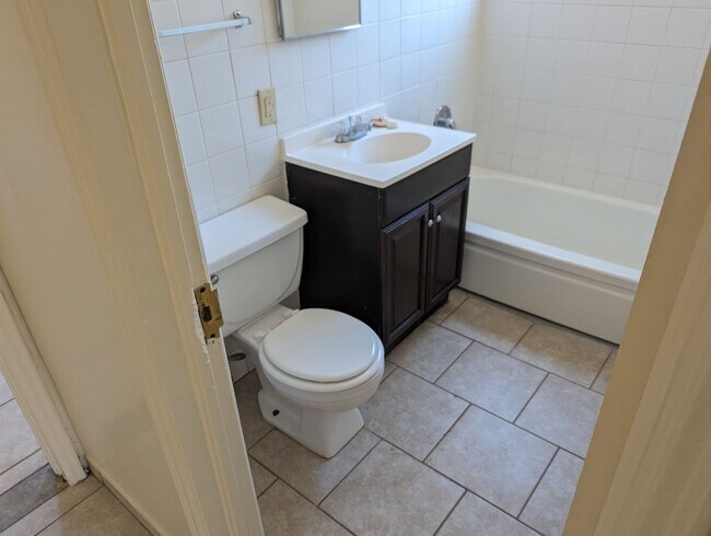 Building Photo - Nevada 4-Plex