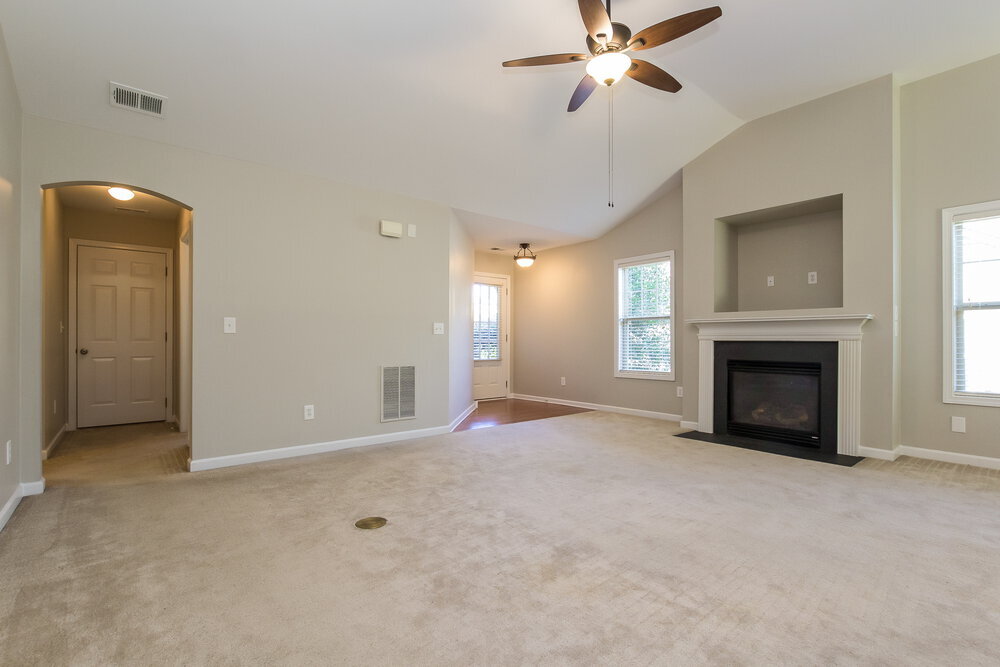 Building Photo - 416 Arrowhead Trail