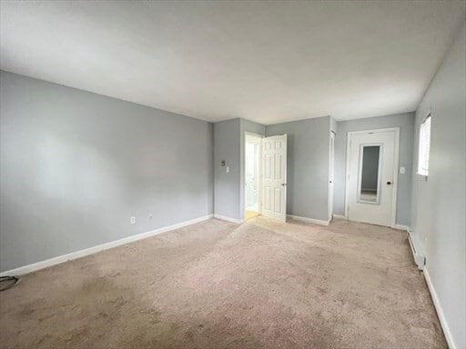 Building Photo - 54 Fountain Ln